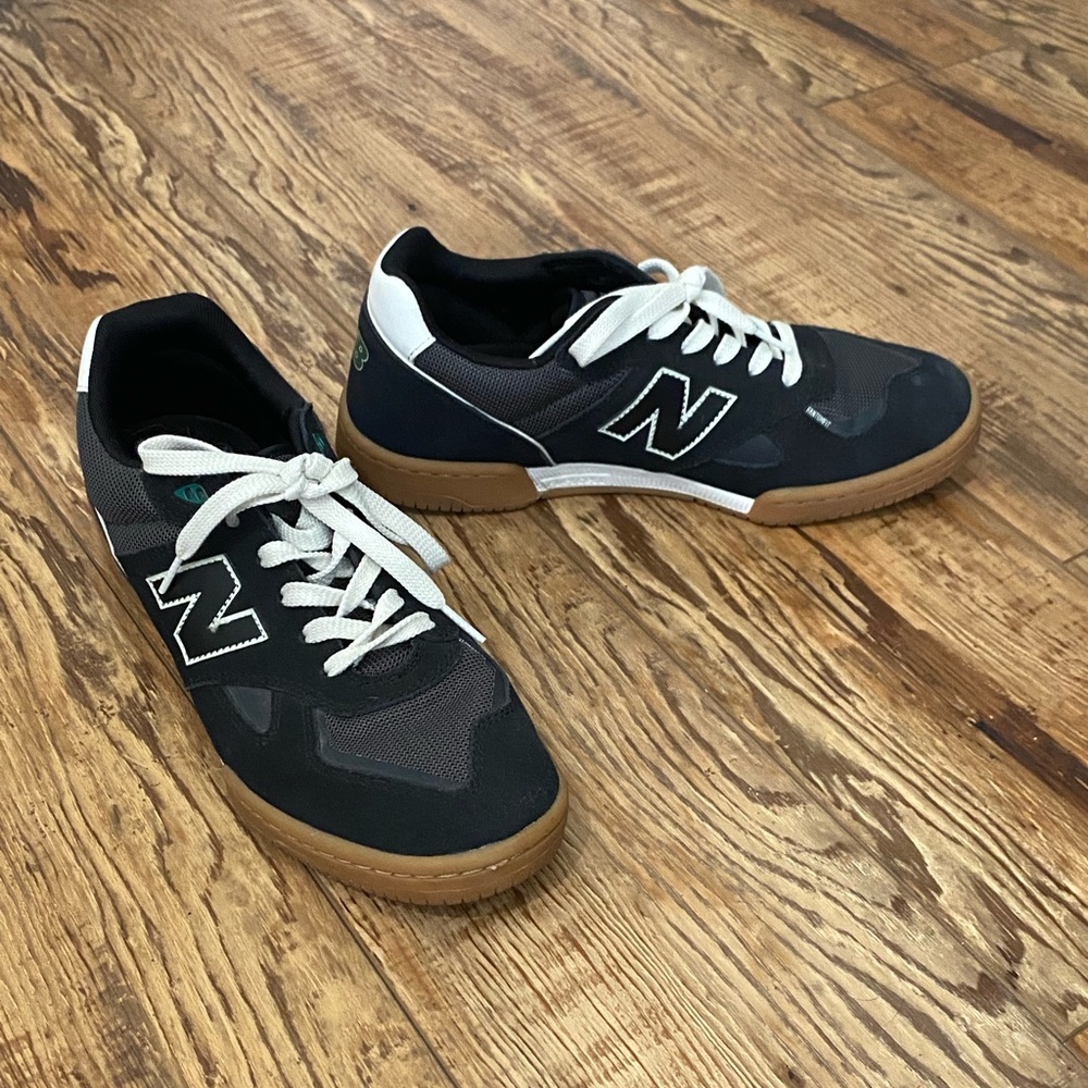 New Balance Men’s Black & Gum Low-Top Sneakers